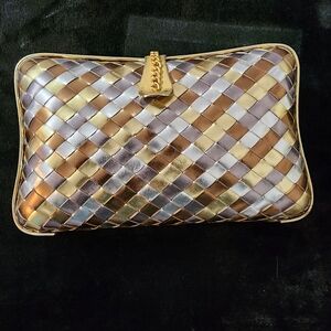 Luxurious Vintage Metallic Woven Clutch